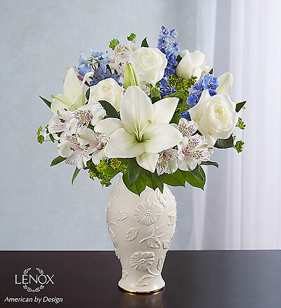 Loving Blooms&amp;trade; Lenox&amp;reg; Blue &amp;amp; White
